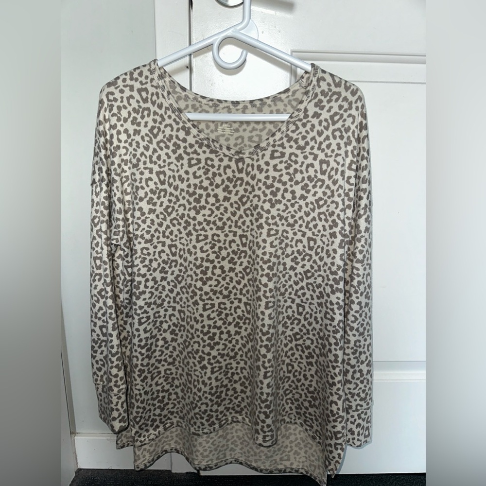 American Eagle long sleeve